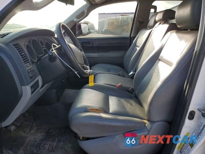 Zdjęcie 7 z 12 samochodu: 2013 TOYOTA TUNDRA DOUBLE CAB SR5 VIN:5TFRM5F11DX055840 - miniatura
