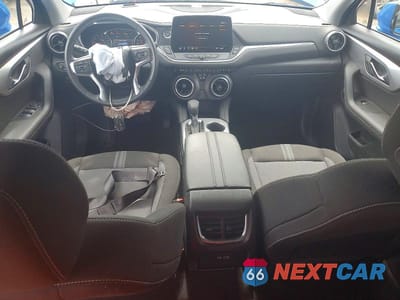 Zdjęcie 8 z 13 samochodu: 2026 CHEVROLET BLAZER 2LT VIN:3GNKBCR46TS142559 - miniatura