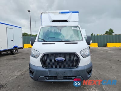 Piąte zdjęcie samochodu w środku: 2022 FORD TRANSIT DELIVERY TRUCK VIN:1FDBW5Z87NKA20217 - miniatura