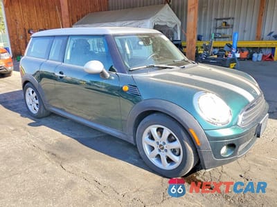 Czwarte zdjęcie samochodu z boku: 2008 MINI COOPER CLUBMAN VIN:WMWML33588TN67159 - miniatura