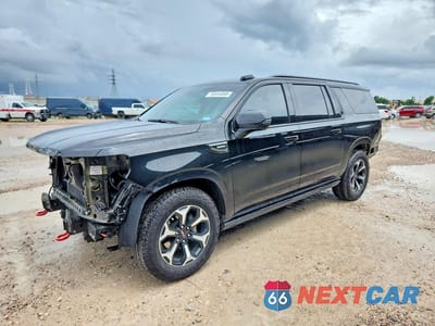 2026 GMC YUKON XL AT4 1GKS2HK86TR131300 - główne zdjęcie licytacji z USA - miniatura
