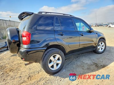 Trzecie zdjęcie samochodu z tyłu: 2005 TOYOTA RAV4 BASE VIN:JTEGD20V050064861 - miniatura