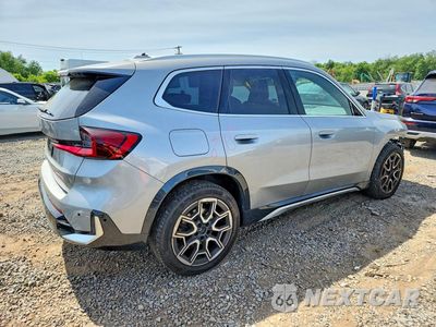 Trzecie zdjęcie samochodu z tyłu: 2023 BMW X1 XDRIVE28I VIN:WBX73EF0XP5X75416 - miniatura