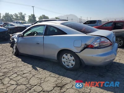 Drugie zdjęcie samochodu z przodu: 2004 HONDA ACCORD LX VIN:1HGCM72244A026630 - miniatura