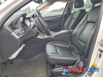 Zdjęcie 7 z 12 samochodu: 2014 BMW 528 XI VIN:WBA5A7C59ED613766 - miniatura