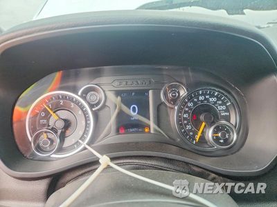 Zdjęcie 9 z 12 samochodu: 2022 RAM 2500 TRADESMAN VIN:3C6UR5HJ9NG139362 - miniatura