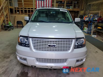 Piąte zdjęcie samochodu w środku: 2006 FORD EXPEDITION LIMITED VIN:1FMFU205X6LA88354 - miniatura