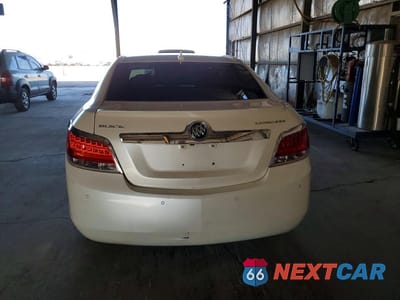 Zdjęcie 6 z 12 samochodu: 2013 BUICK LACROSSE VIN:1G4GC5ER2DF125672 - miniatura