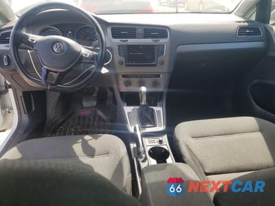 Zdjęcie 8 z 12 samochodu: 2017 VOLKSWAGEN GOLF S VIN:3VW217AUXHM054704 - miniatura
