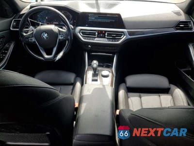 Zdjęcie 8 z 12 samochodu: 2020 BMW 330I VIN:3MW5R1J08L8B04470 - miniatura