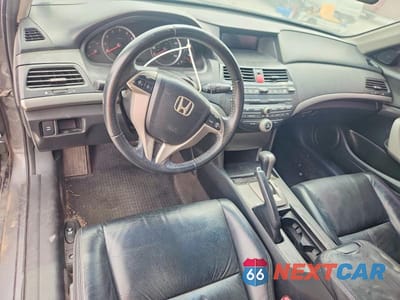 Zdjęcie 8 z 12 samochodu: 2009 HONDA ACCORD VIN:1HGCS22859A010814 - miniatura