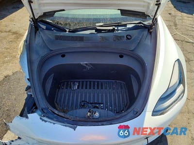 Zdjęcie 11 z 13 samochodu: 2022 TESLA MODEL 3 VIN:5YJ3E1EA8NF290101 - miniatura