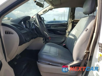 Zdjęcie 7 z 13 samochodu: 2017 DODGE GRAND CARAVAN SE VIN:2C4RDGBG7HR776500 - miniatura
