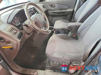 Zdjęcie 7 z 13 samochodu: 2006 HYUNDAI TUCSON GL VIN:KM8JM12B06U482625 - miniatura