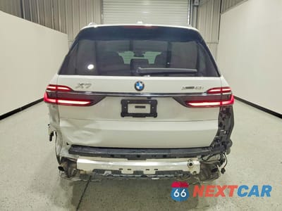 Zdjęcie 6 z 13 samochodu: 2026 BMW X7 XDRIVE40I VIN:5UX23EM03T9068458 - miniatura