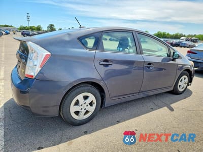 Trzecie zdjęcie samochodu z tyłu: 2010 TOYOTA PRIUS II VIN:JTDKN3DU9A0210123 - miniatura