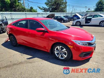 Czwarte zdjęcie samochodu z boku: 2018 HONDA CIVIC LX VIN:2HGFC2F5XJH503596 - miniatura