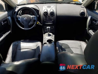 Zdjęcie 8 z 13 samochodu: 2013 NISSAN ROGUE S VIN:JN8AS5MV7DW645155 - miniatura