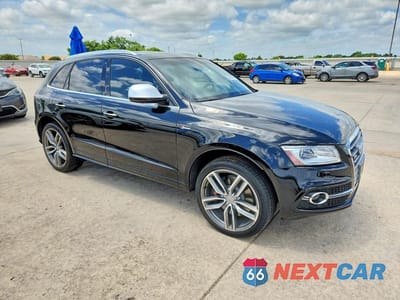 Czwarte zdjęcie samochodu z boku: 2015 AUDI SQ5 PRESTIGE VIN:WA1VGAFP7FA119513 - miniatura