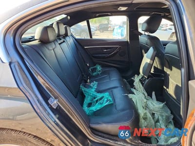 Zdjęcie 10 z 12 samochodu: 2017 BMW 330 XI VIN:WBA8D9G58HNT90791 - miniatura