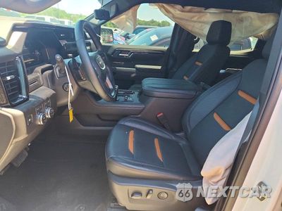 Zdjęcie 7 z 12 samochodu: 2026 GMC SIERRA K1500 AT4 VIN:3GTUUEEL0TG240350 - miniatura