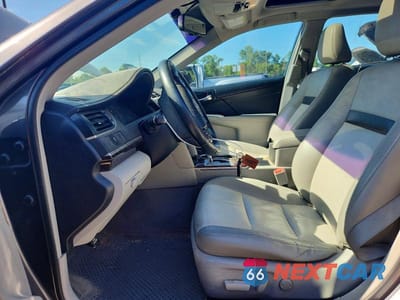 Zdjęcie 7 z 12 samochodu: 2013 TOYOTA CAMRY XLE VIN:4T4BF1FK3DR318202 - miniatura