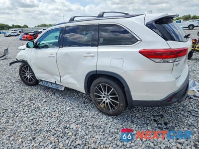 Drugie zdjęcie samochodu z przodu: 2018 TOYOTA HIGHLANDER SE VIN:5TDJZRFH5JS489053 - miniatura