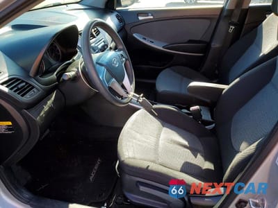 Zdjęcie 7 z 12 samochodu: 2013 HYUNDAI ACCENT GS VIN:KMHCT5AEXDU080770 - miniatura