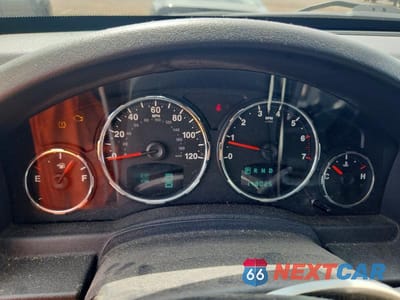 Zdjęcie 9 z 12 samochodu: 2010 JEEP LIBERTY RENEGADE VIN:1J4PN3GK1AW159062 - miniatura