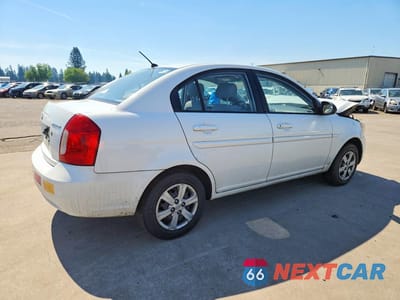Trzecie zdjęcie samochodu z tyłu: 2009 HYUNDAI ACCENT GLS VIN:KMHCN46C79U283179 - miniatura
