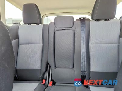 Zdjęcie 10 z 13 samochodu: 2019 FORD ESCAPE SE VIN:1FMCU9GD0KUB64368 - miniatura