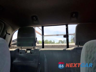 Zdjęcie 10 z 13 samochodu: 2011 TOYOTA TACOMA ACCESS CAB VIN:5TFTX4CNXBX008642 - miniatura