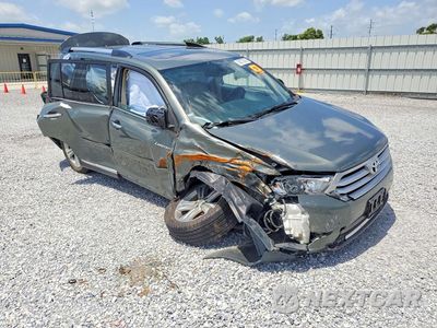 Czwarte zdjęcie samochodu z boku: 2013 TOYOTA HIGHLANDER LIMITED VIN:5TDDK3EH8DS266333 - miniatura