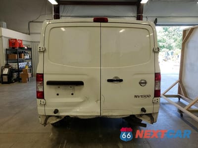 Zdjęcie 6 z 13 samochodu: 2020 NISSAN NV 1500 DELIVERY VAN VIN:1N6BF0KM6LN805707 - miniatura