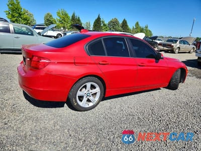 Trzecie zdjęcie samochodu z tyłu: 2015 BMW 320 I VIN:WBA3B1C54FK136761 - miniatura