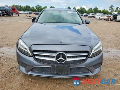 Piąte zdjęcie samochodu w środku: 2019 MERCEDES-BENZ C 300 VIN:55SWF8DBXKU309058 - miniatura