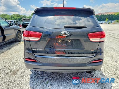 Zdjęcie 6 z 13 samochodu: 2017 KIA SORENTO LX VIN:5XYPG4A33HG193745 - miniatura