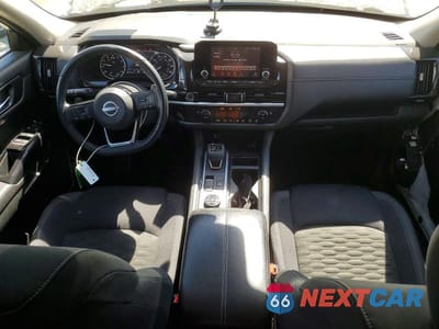 Zdjęcie 8 z 14 samochodu: 2022 NISSAN PATHFINDER SV VIN:5N1DR3BC5NC222566 - miniatura