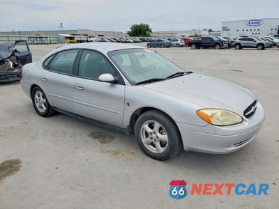 Czwarte zdjęcie samochodu z boku: 2002 FORD TAURUS SES VIN:1FAFP55252G248483 - miniatura
