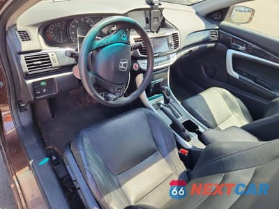 Zdjęcie 8 z 12 samochodu: 2013 HONDA ACCORD EXL VIN:1HGCT1B83DA007331 - miniatura