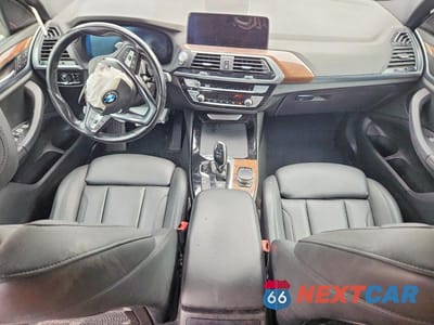 Zdjęcie 8 z 12 samochodu: 2020 BMW X3 XDRIVE30I VIN:5UXTY5C09LLT31790 - miniatura