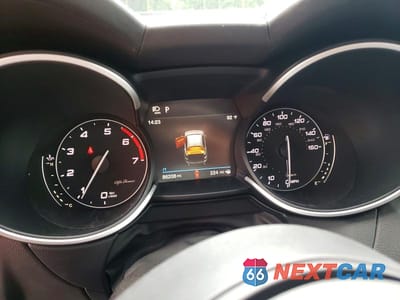 Zdjęcie 9 z 13 samochodu: 2022 ALFA ROMEO STELVIO TI VIN:ZASPAKBN0N7D32722 - miniatura
