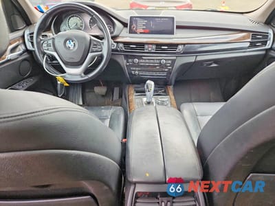 Zdjęcie 8 z 13 samochodu: 2015 BMW X5 XDRIVE35I VIN:5UXKR0C55F0P07317 - miniatura