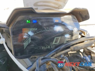 Zdjęcie 7 z 9 samochodu: 2024 YAMAHA YZFR7 VIN:JYARM38Y8RA002296 - miniatura