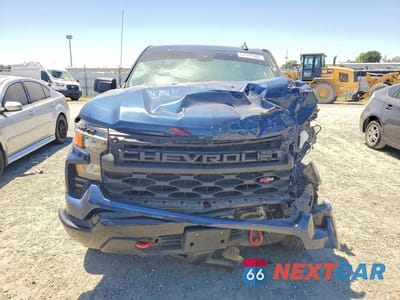 Piąte zdjęcie samochodu w środku: 2023 CHEVROLET SILVERADO K1500 TRAIL BOSS CUSTOM VIN:3GCPDCEK8PG100741 - miniatura
