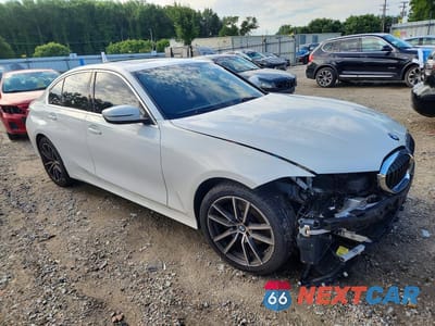 Czwarte zdjęcie samochodu z boku: 2021 BMW 330I VIN:3MW5R1J00M8B71386 - miniatura