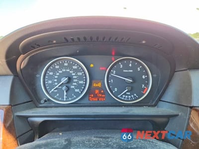 Zdjęcie 9 z 12 samochodu: 2010 BMW 528 XI VIN:WBANV1C51AC445915 - miniatura