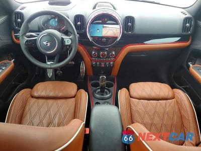 Zdjęcie 8 z 12 samochodu: 2024 MINI COOPER JCW COUNTRYMAN ALL4 VIN:WMZ33BS03R3R42911 - miniatura