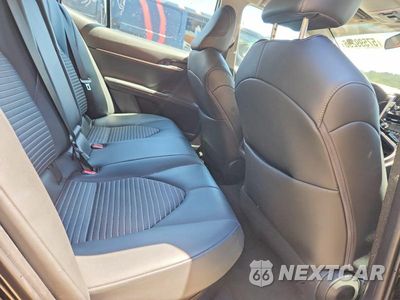 Zdjęcie 10 z 12 samochodu: 2023 TOYOTA CAMRY HYBRID SE NIGHTSHADE VIN:4T1G31AK5PU057420 - miniatura