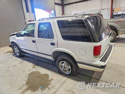 Drugie zdjęcie samochodu z przodu: 1997 CHEVROLET BLAZER VIN:1GNDT13WXV2238293 - miniatura